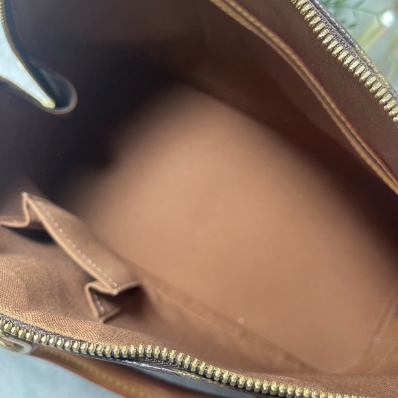 💕Louis Vuitton Alma PM monogram💕 - Picture 8 of 16